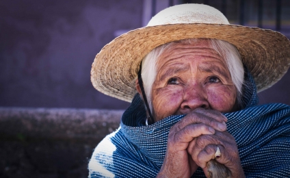 Consejos para que los adultos mayores combatan el frío